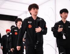 九游-Doinb在皇家马德里比赛中势不可挡，败北引发热议！的简单介绍